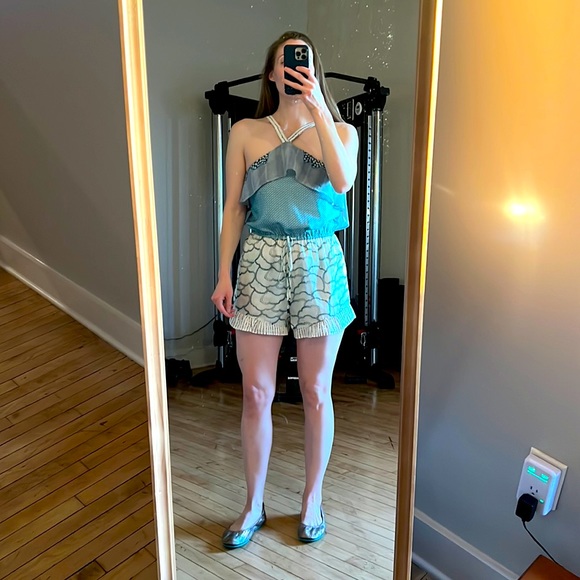 Adelyn Rae Romper - Picture 5 of 5